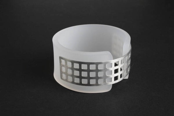 Armband acrylaat en aluminium A22-1