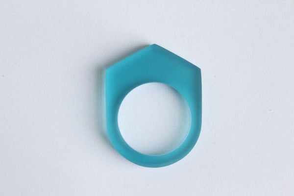 Ring pauwblauw R-R23-6