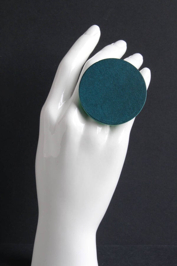 Ring leer en acrylaat petrol/groen R23-49