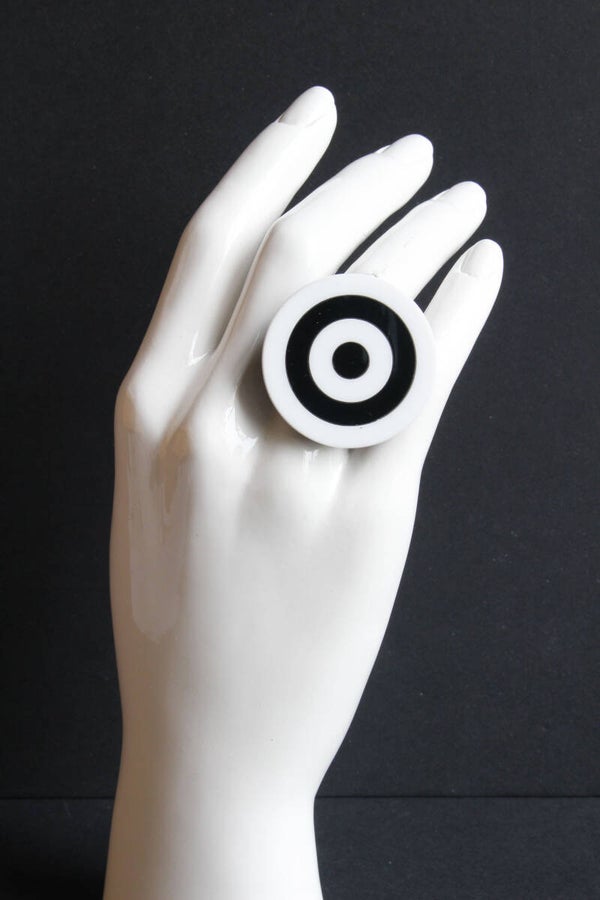 Ring zwart-wit R-R23-101