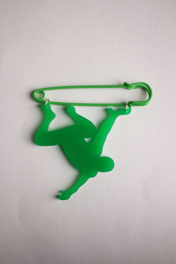 Brochespeld Gymnast B24-3