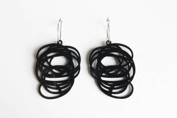 Oorbellen Doodle zwart O24-23