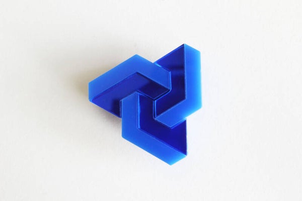 Broche Schuivende figuur B25-7