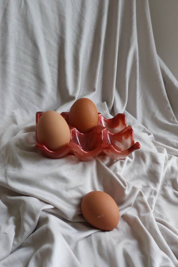 Porte-œufs en – Rouge marbré & effet nacré