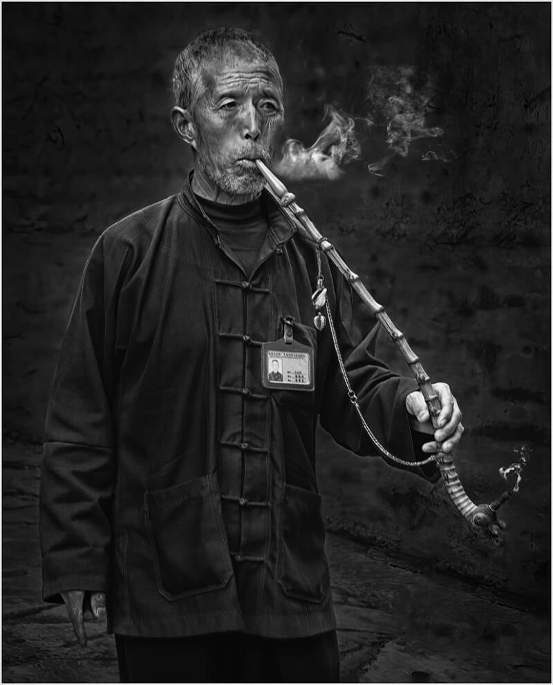 Bronze, mit langer Pfeife Johann Schrittwieser Austria