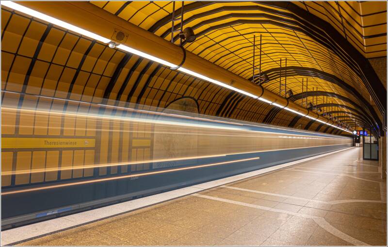 Annahme: Wolfgang Stumpp- U Bahn Munich, Deutschland