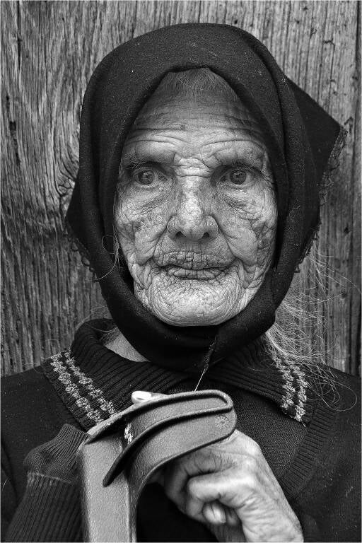 Annahme: Alte Frau Wilfried Gotthardt, Würzburg