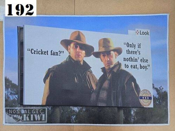 Mat 192 - Speights Cricket Fan