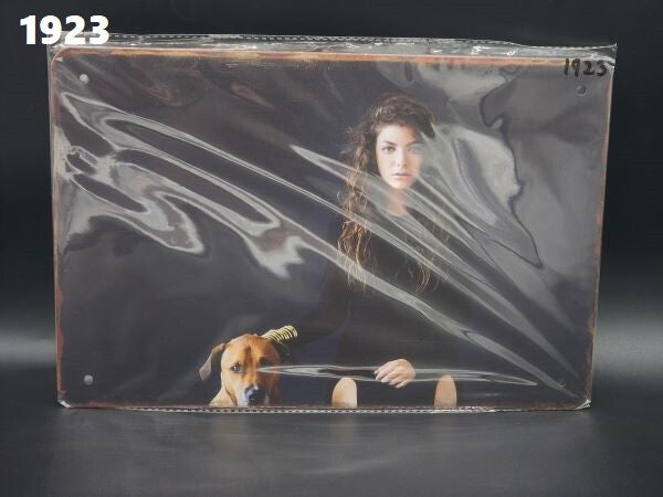 Tin Sign 1923 - Lorde