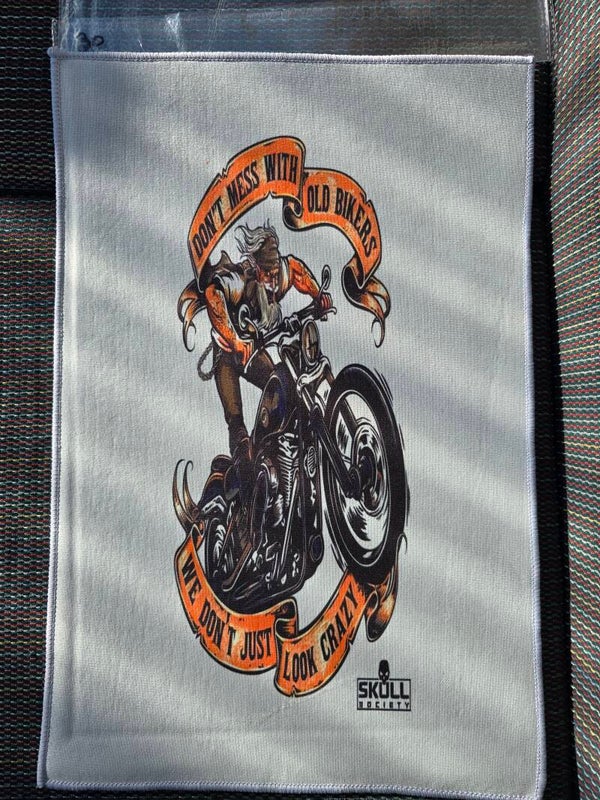 Mat 30 - Don't Mess With Old Bikers