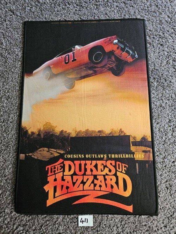 Mat 411 - Dukes of Hazzard Cousins Outlaws