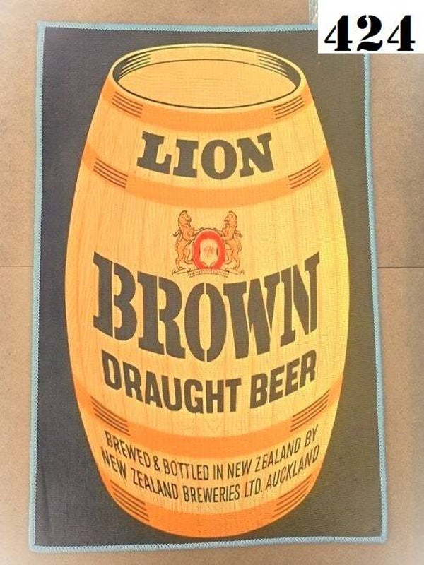 Mat 424 - Lion Brown Draught Beer Barrel