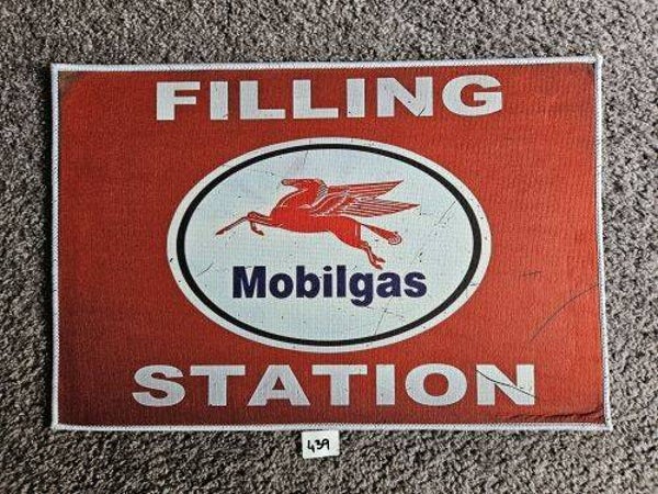Mat 439 - Filling Station MobilGas