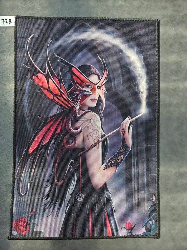 Mat 728 - Anne Stokes Spellbound