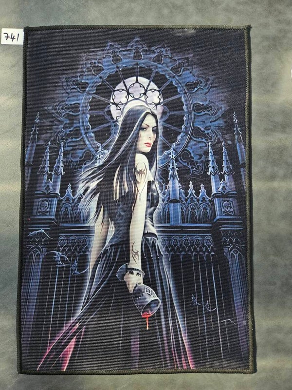 Mat 741 - Gothic Siren