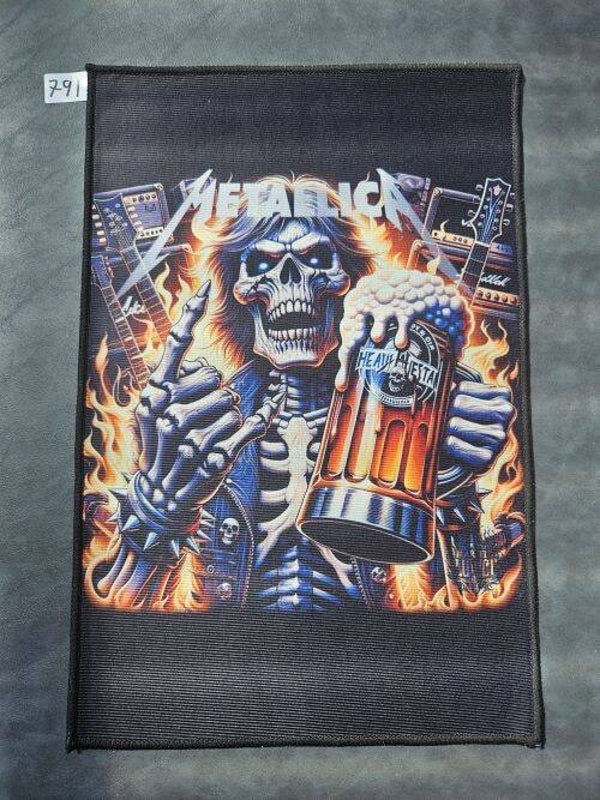 Mat 791 - Metallica Eddie Beer Jug
