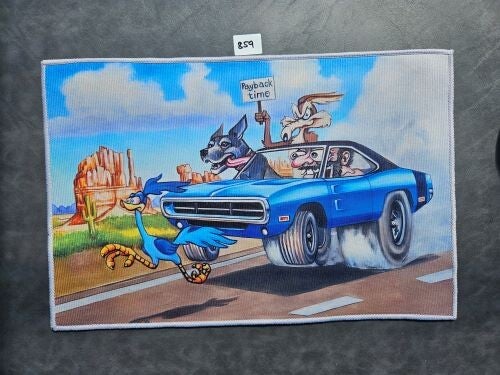 Mat 859 - Plymouth Roadrunner with WB Road Runner & Wile E. Coyote