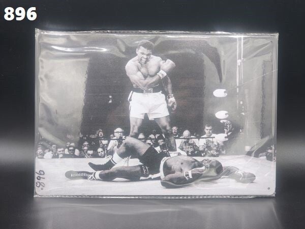 Tin Sign 896 - muhammad ali on the ring