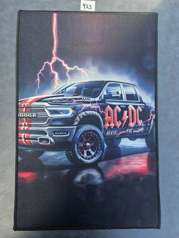 Mat 923 - AC/DC Dodge