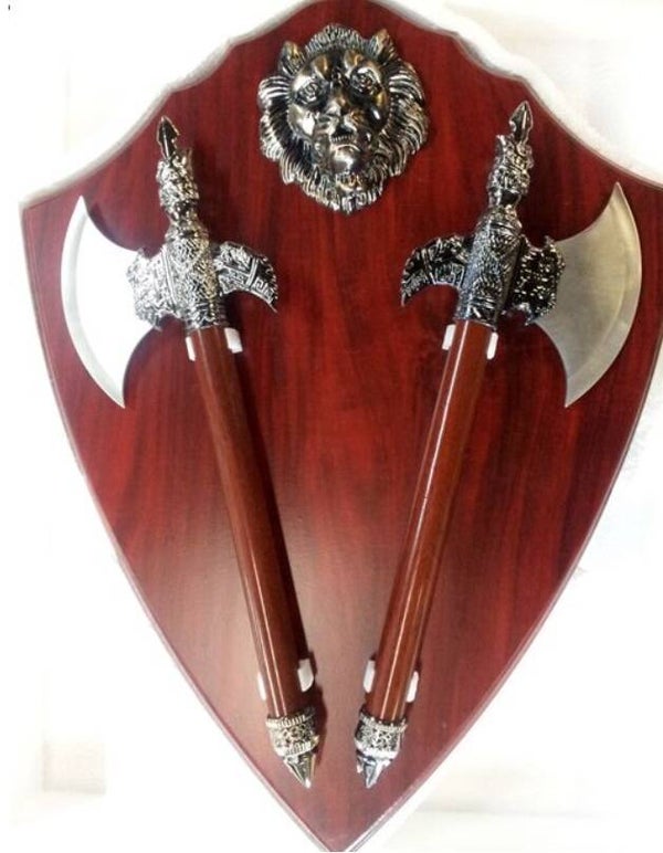 Axe Hanging Twin Axes - SW-004