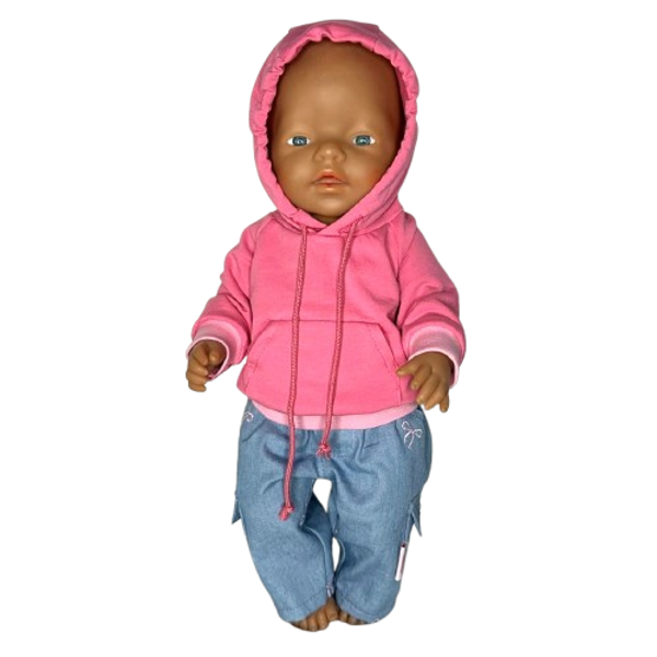 431438 Hoodie en jeans met heel veel zakken Liva
