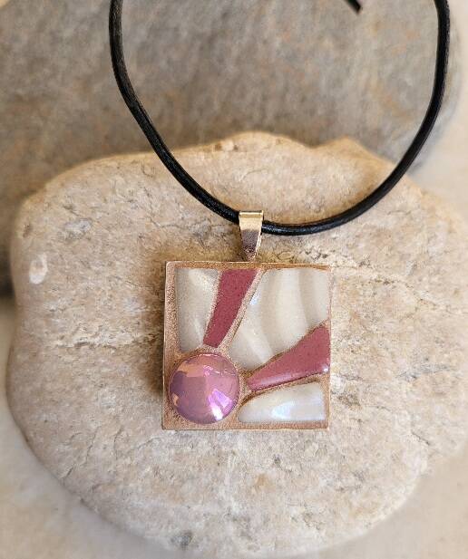 Bijou pendentif mosaique Pink