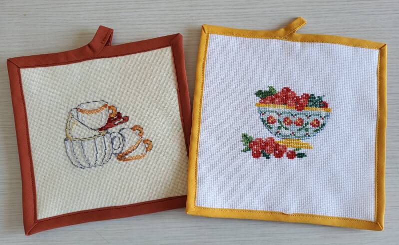 Tableaux façon et maniques brodés