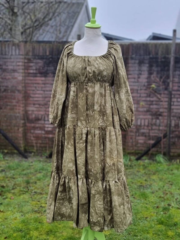 Jurk Freya legergroen batik maat M/L/XL