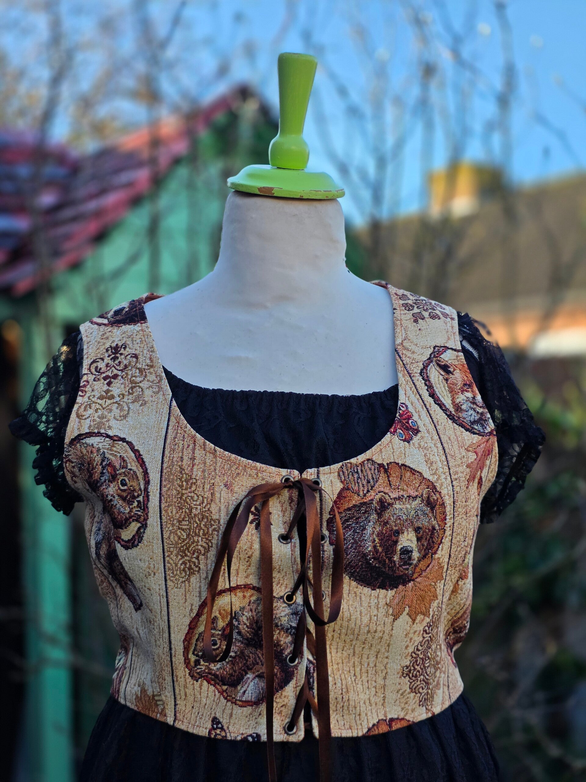 Corset beige met bos dieren en hout print maat XL/2XL