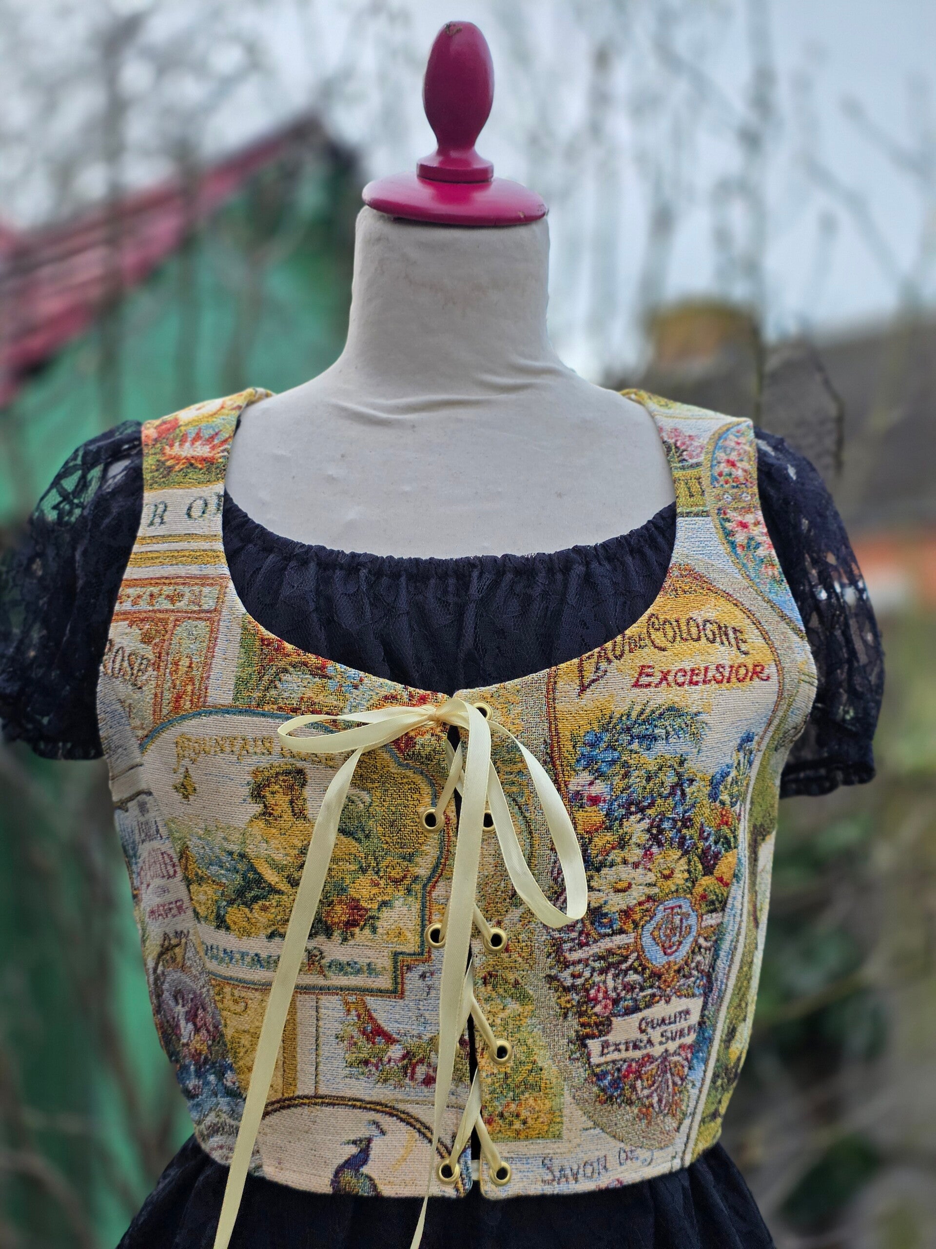 Corset met Franse print maat M/L