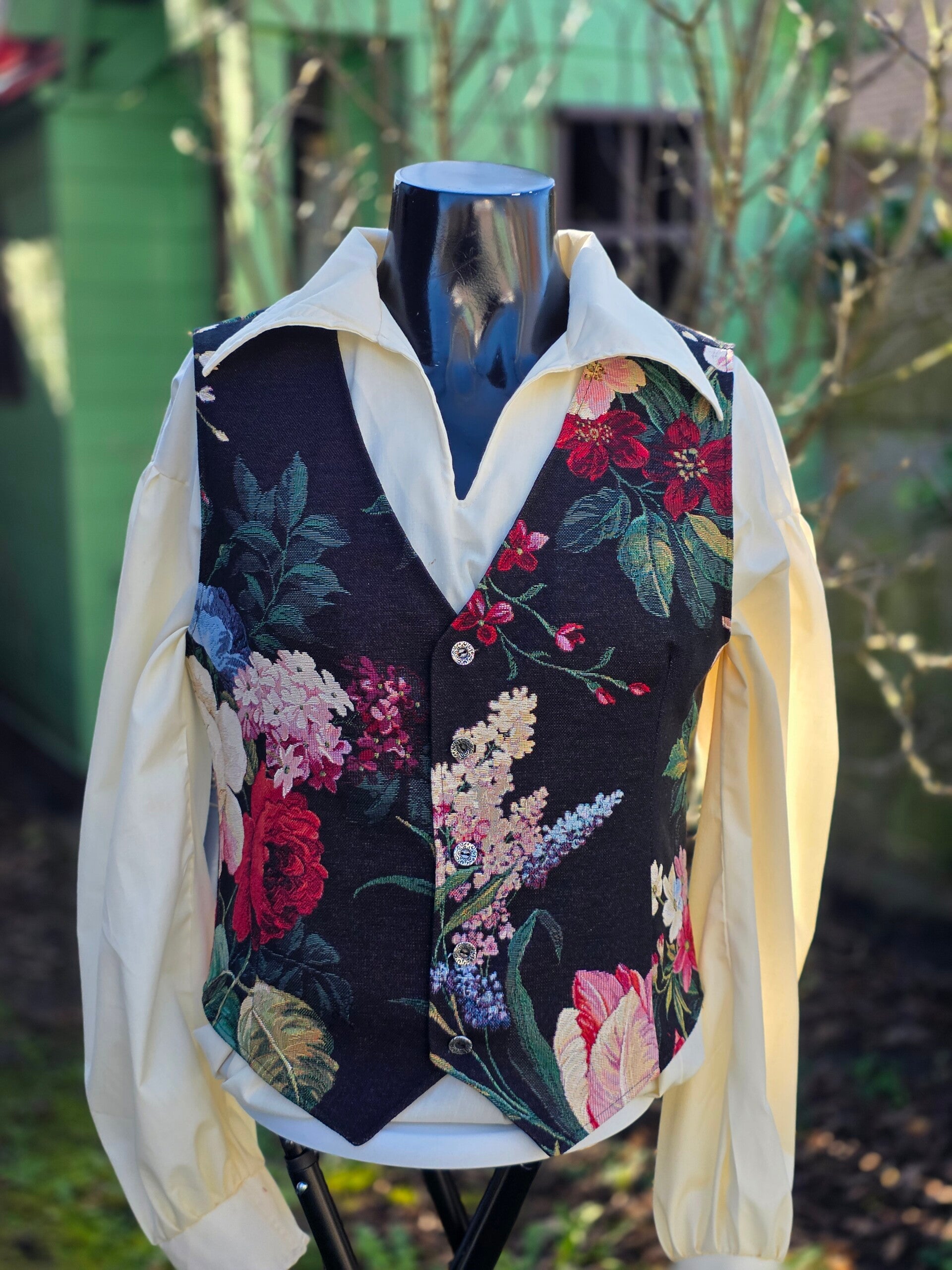 Gilet zwart tulpen boeket maat M/L