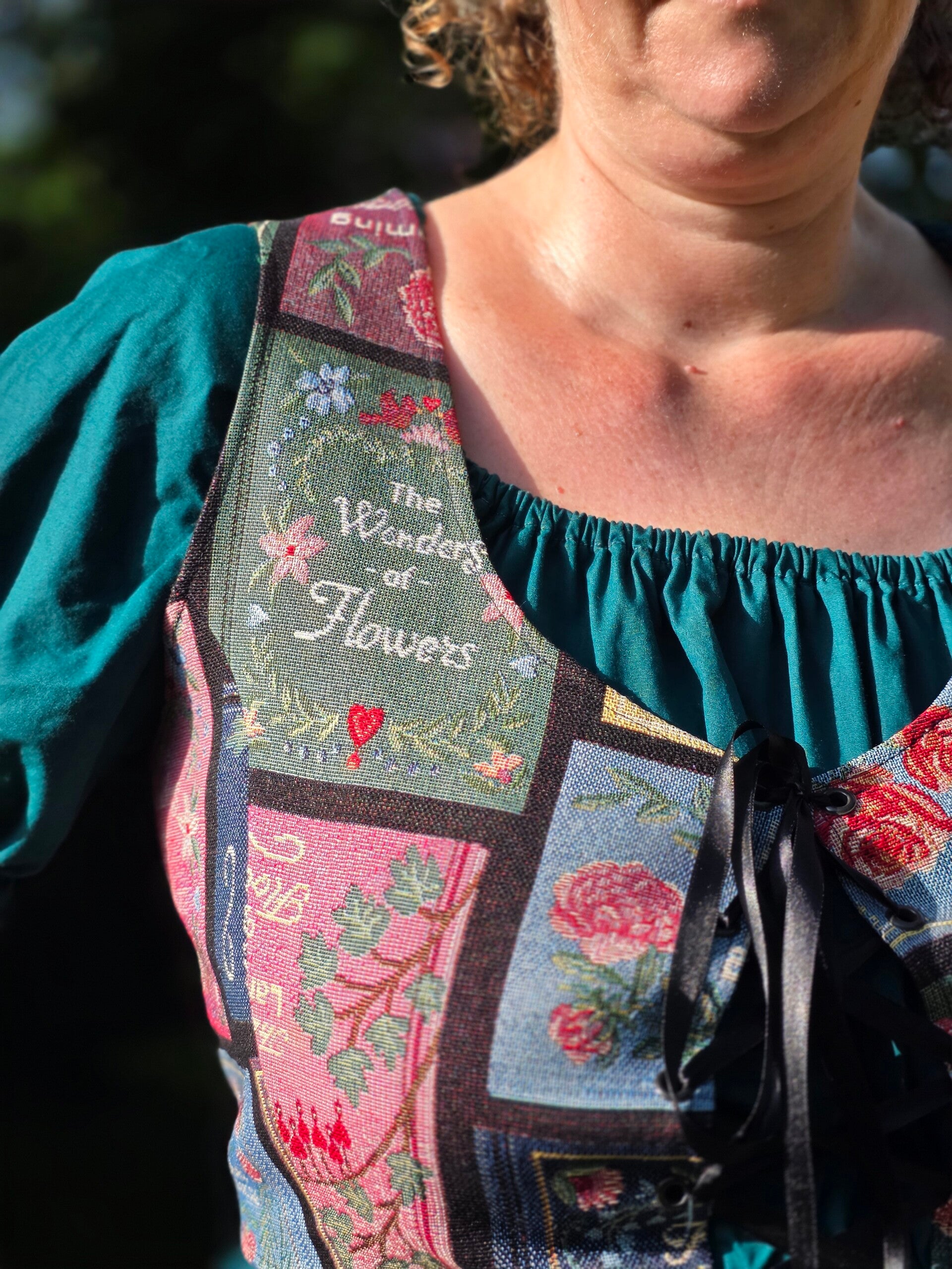 Corset bloemen bookcover maat L