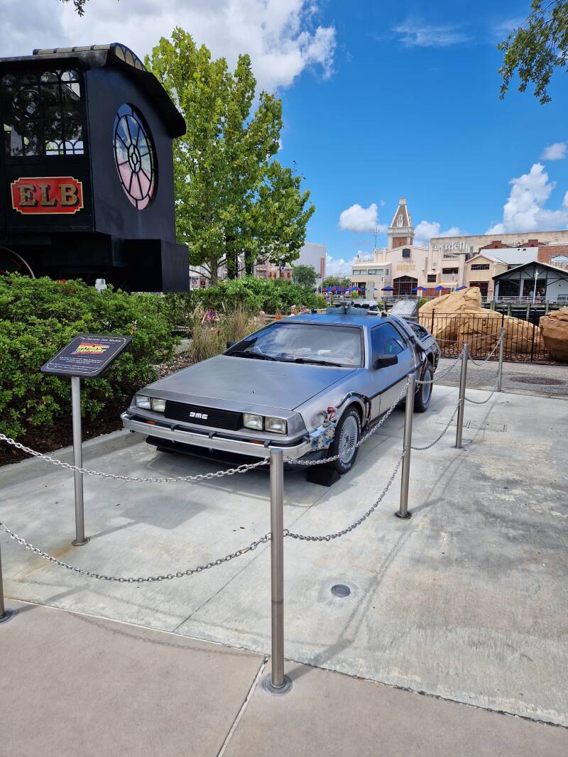 Universal Studios (M)