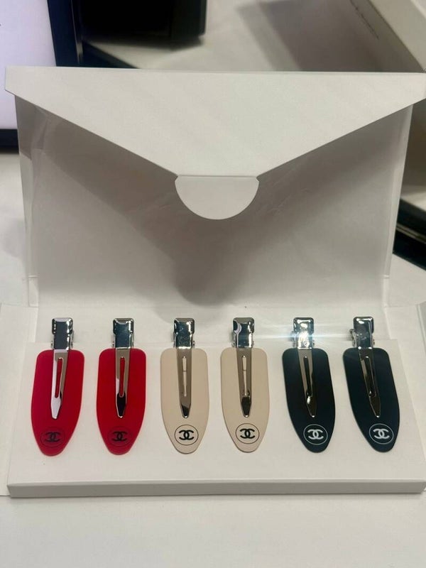 ***SOLD***Chanel Beaute Hair Clip Accessories