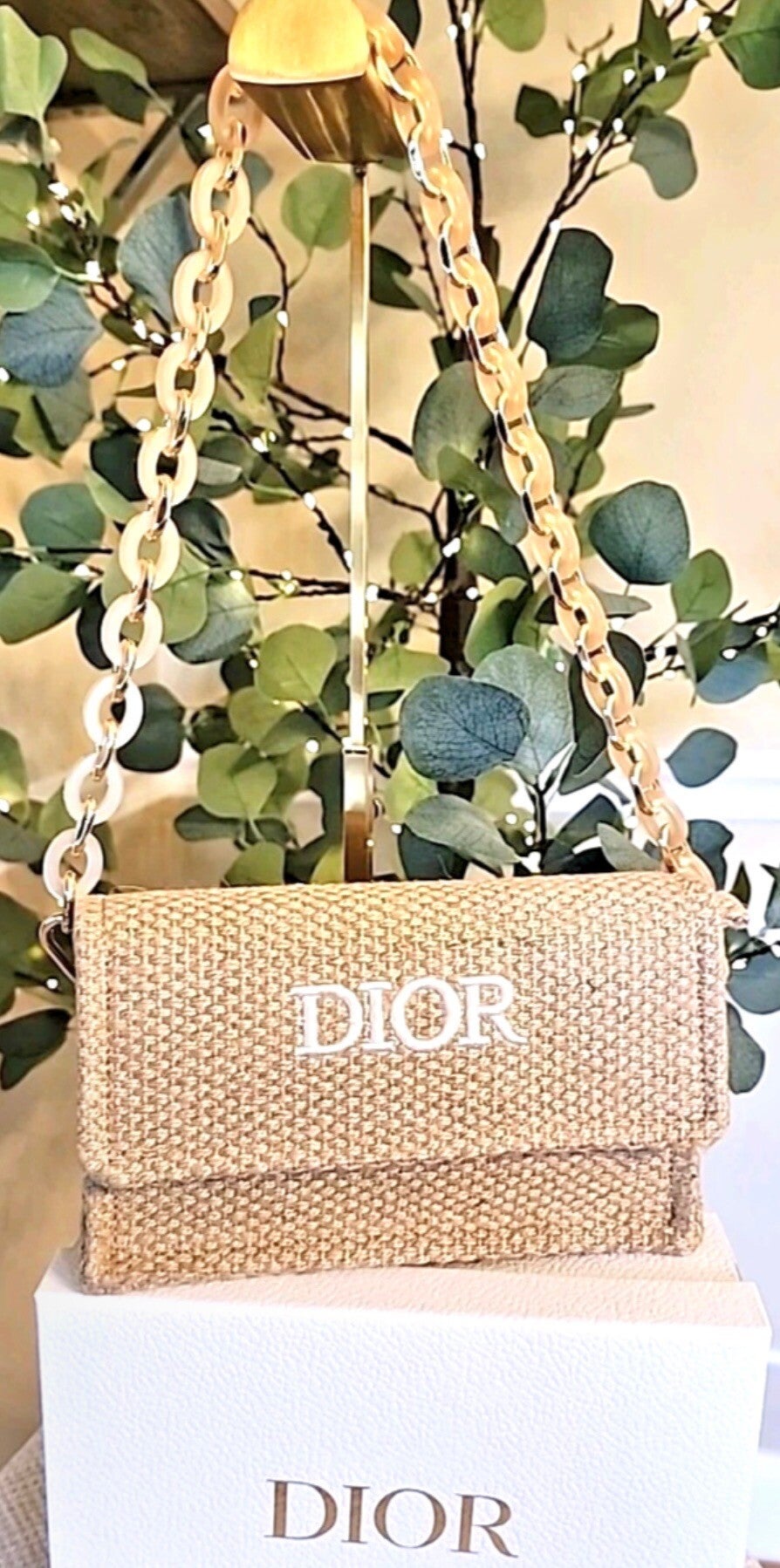 ***SOLD***Dior Woven Straw Shoulder Bag – Dior Exclusive Gift