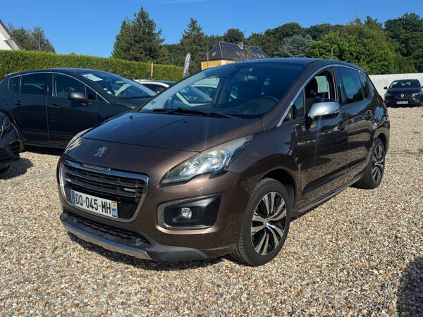 PEUGEOT 3008 HYBRID4