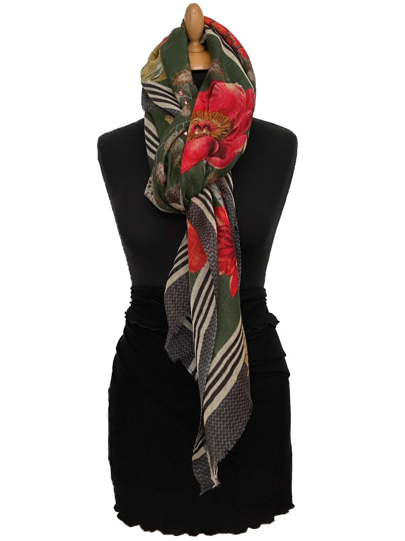 HIGHFIELD SHAWL DESSIN “BLOEMEN/VOGELS” MULTICOLOUR EN GROEN MET FANCY BORDER MATERIAAL: WOL