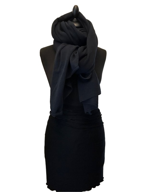 HIGHFIELD DUN GEBREIDE RIB SHAWL 50% KATOEN 50% ACRYL, AFMETING: 90 X 200CM KLEUR: NAVY