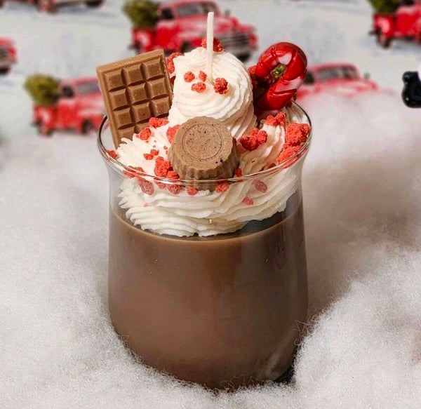 ✨ 12oz Peppermint Mocha Hot Chocolate Candle ✨