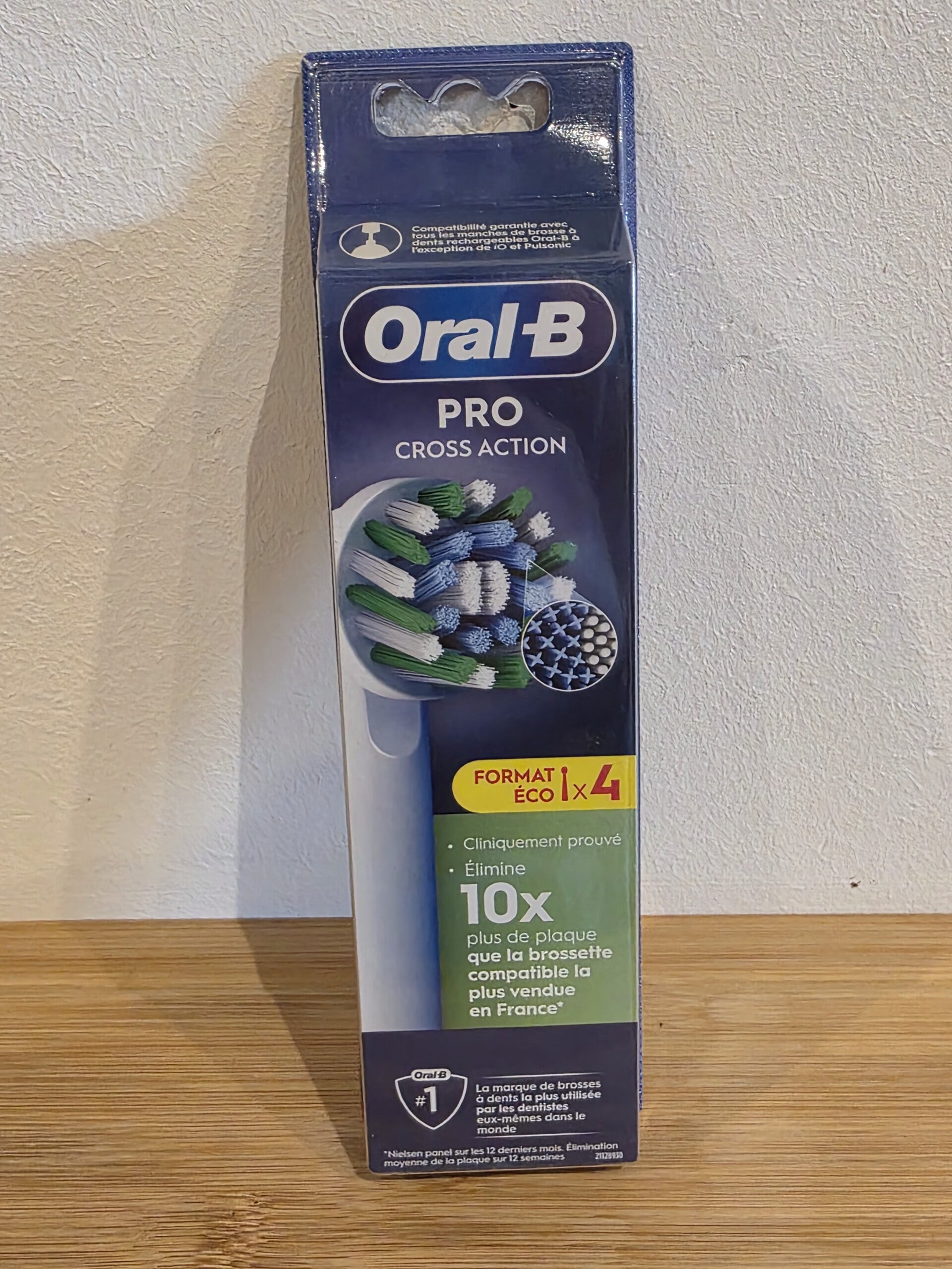 Oral b cross action