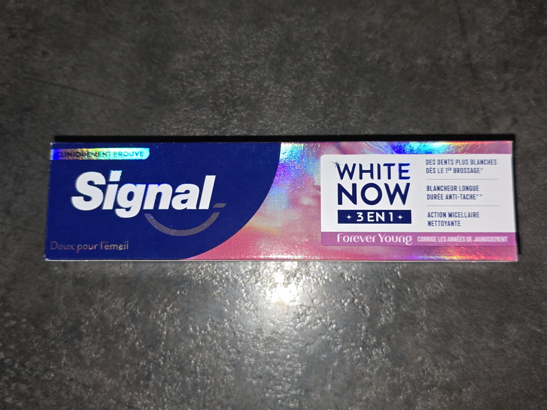 Signal Forever Young