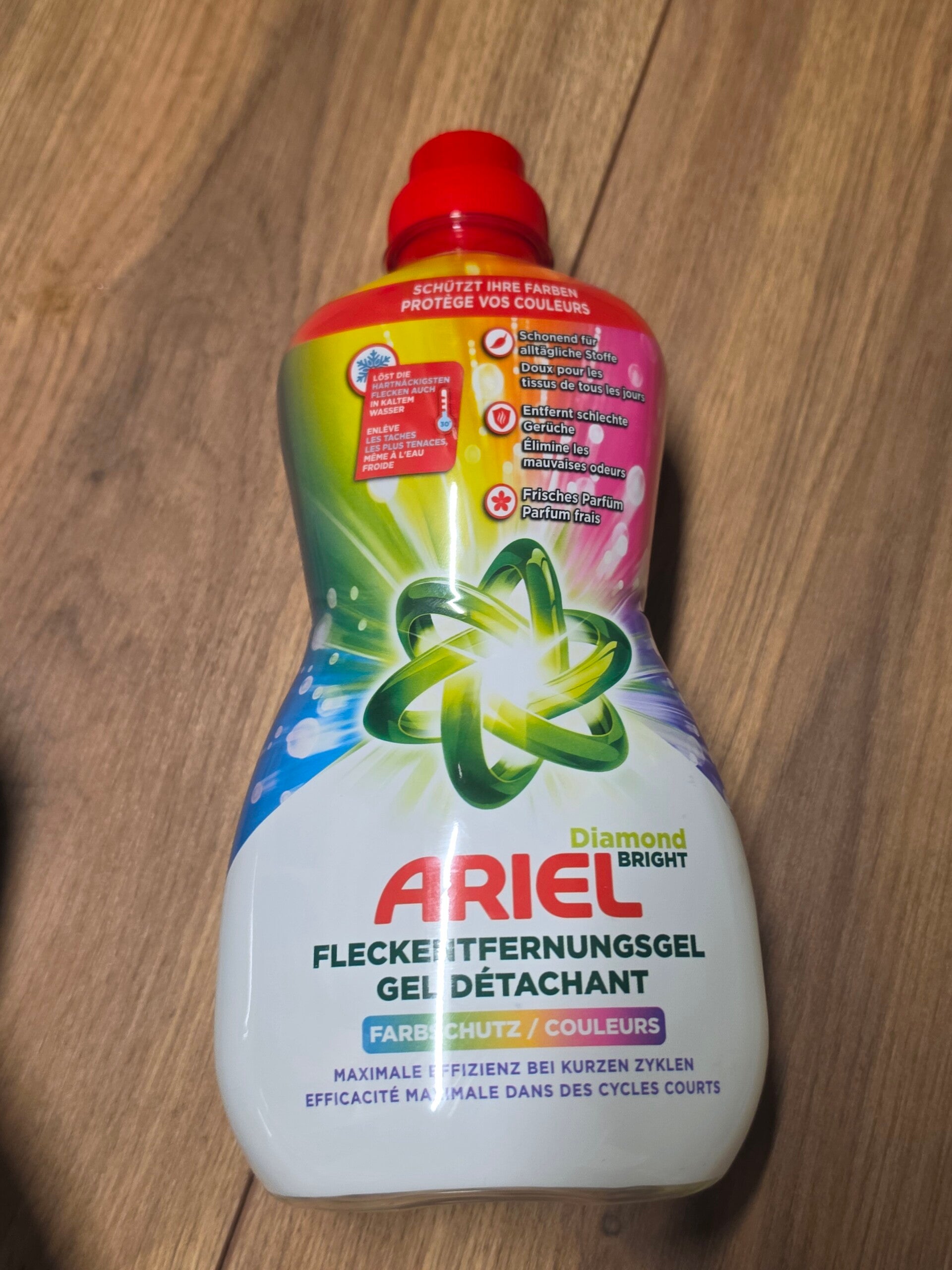 Gel ariel couleur