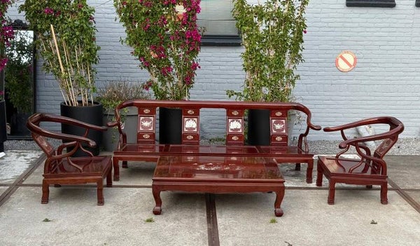 Chinese Aziatische roze houten parlamoer woonkamer set