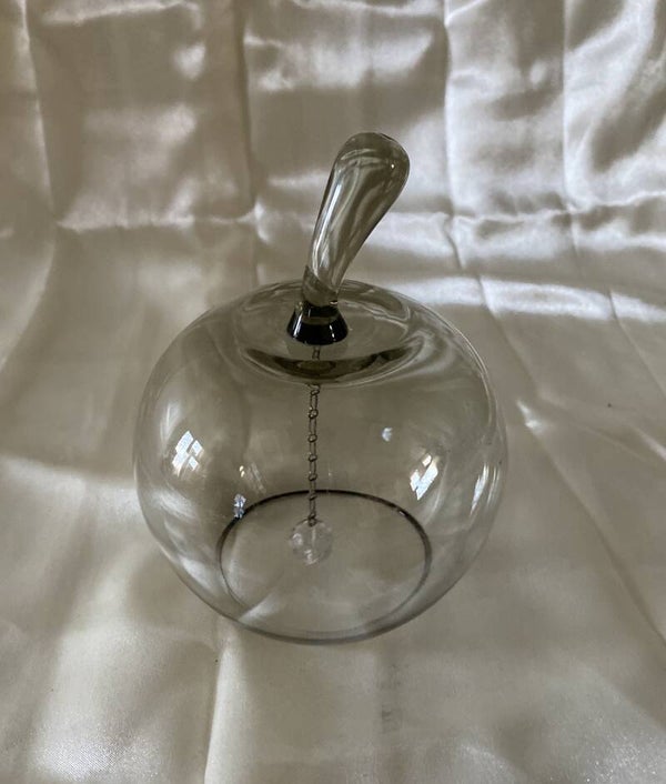 Appelvormige glazen appel-bel