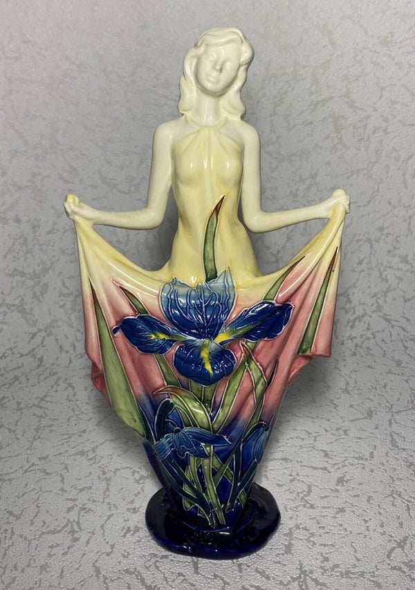 Franse Art Deco porseleinen dame