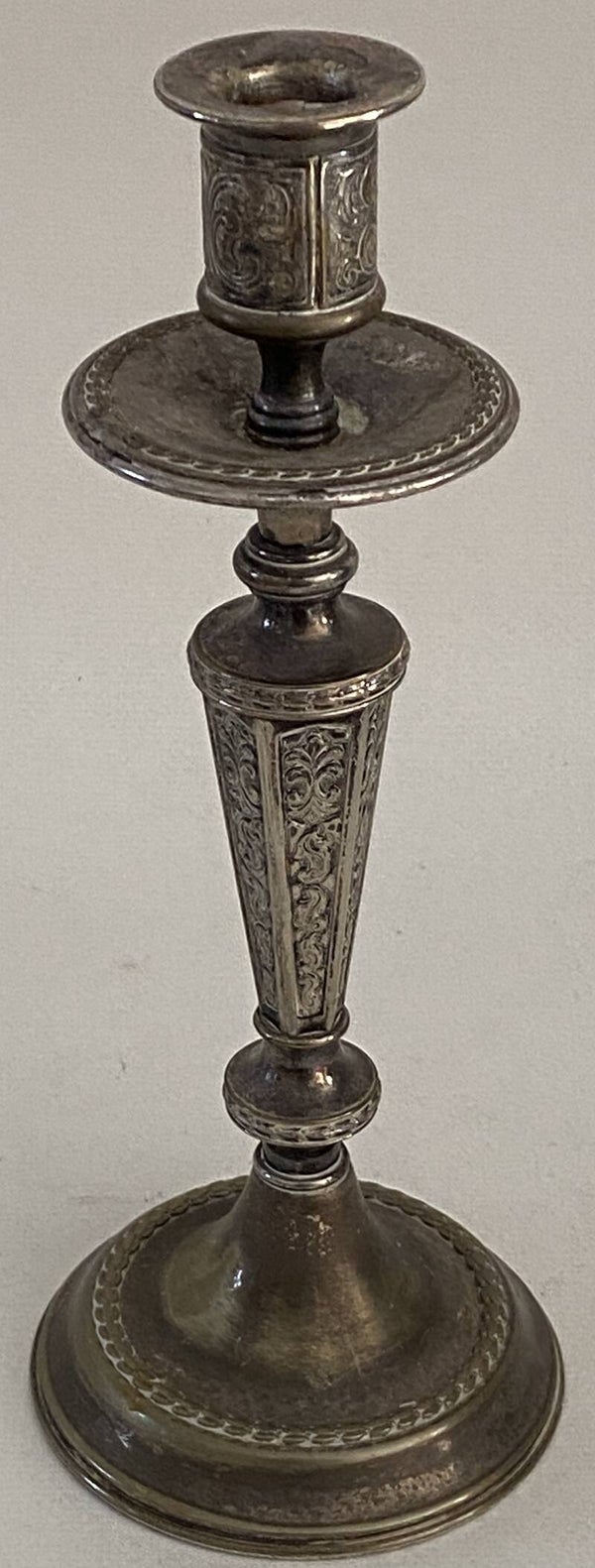 Verzilverde kandelaar