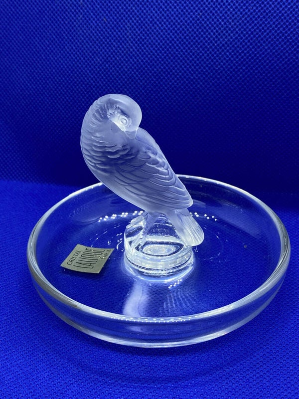 klein Lalique kristallen schaaltje