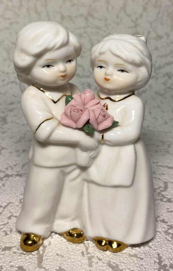 PMI porseleinen beeldje