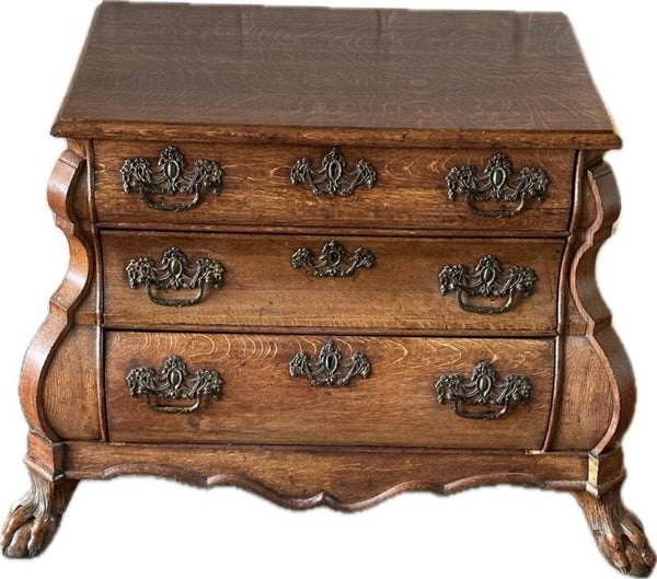 Antique oak 3 drawer bomby chest Probably 18 th century Dutch burr walnut commode