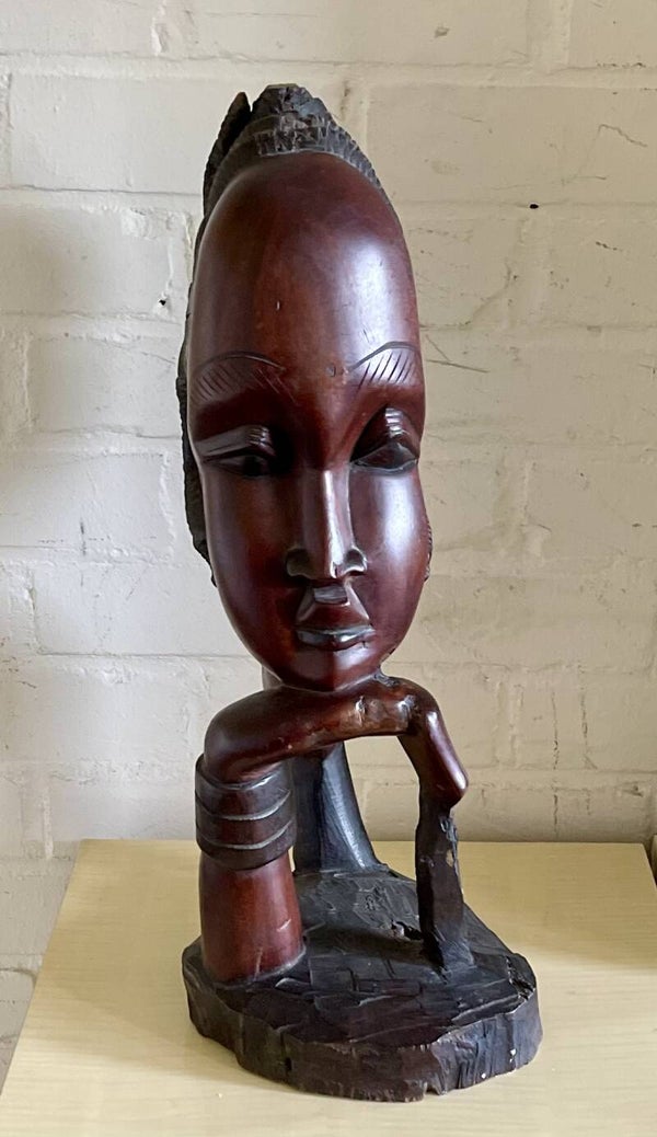 handgesneden Keniase masai vrouw